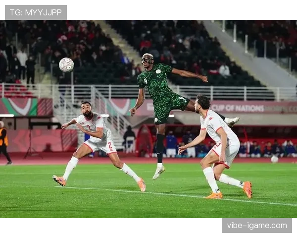 恰尔汗奥卢闪耀全场,关键传球助球队逆转取胜 恰尔汗奥卢闪耀全场,关键传球助球队逆转取胜