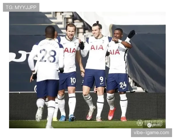 沃尔夫斯队登陆英超迎新挑战，赛季表现引球迷期待