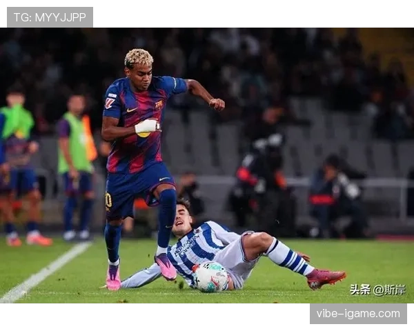 西甲争冠进入白热化，巴萨皇马巅峰对决上演经典之战