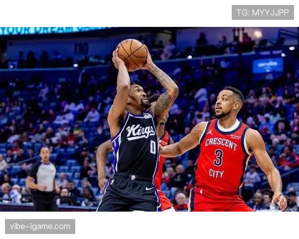 麦科勒姆无球跑动拉开空间，高效输出改变鹈鹕进攻结构