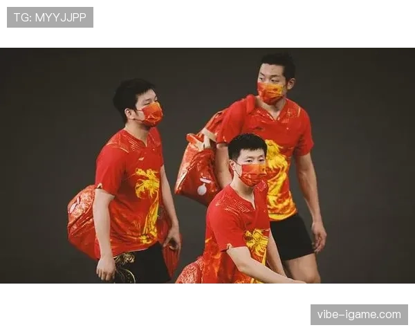 许昕光鲜背后居然敢天天穿拖鞋上班，这明星范儿全丢了_