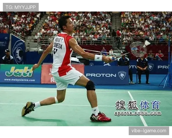 陶菲克退役后还在坚持每天五点起床练球？这自律看得我手机都拿不稳了